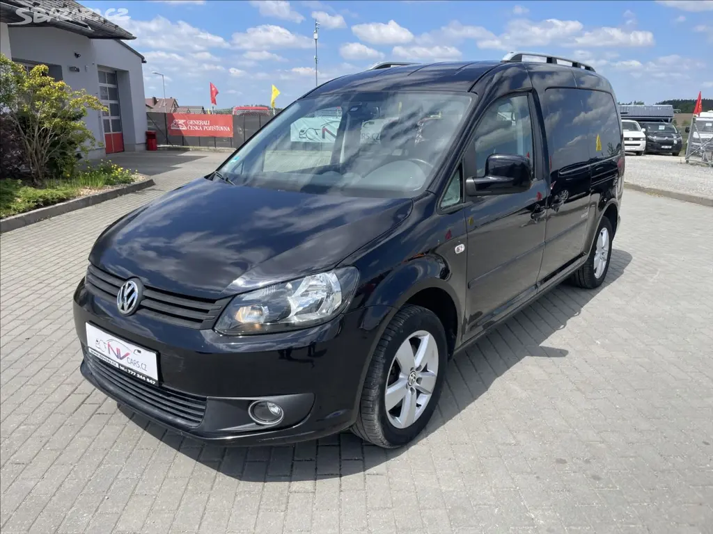 VW Caddy Maxi 2.0 TDI | 7 míst | Tažné